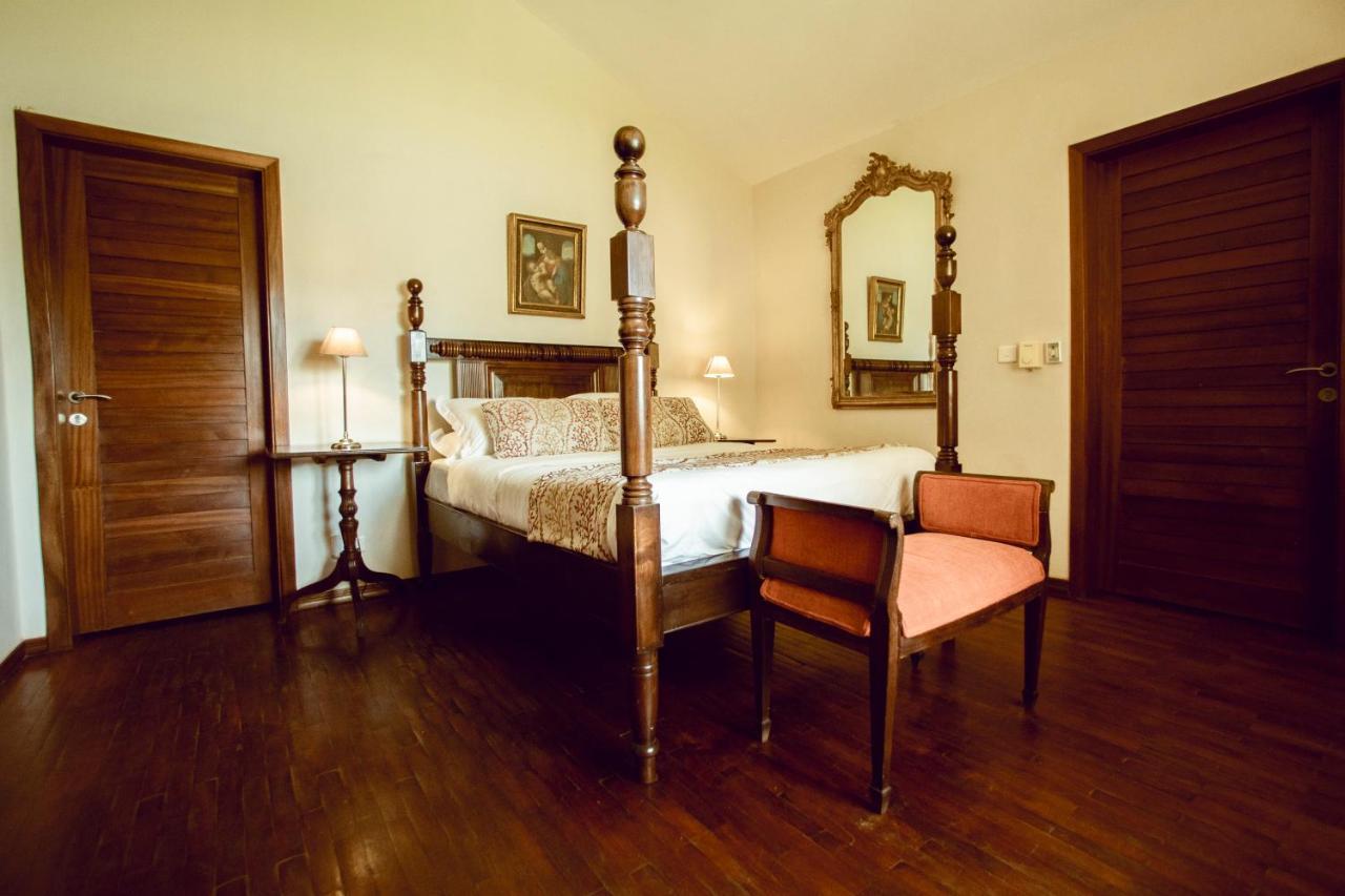The River House Bed and Breakfast Tamarin Esterno foto