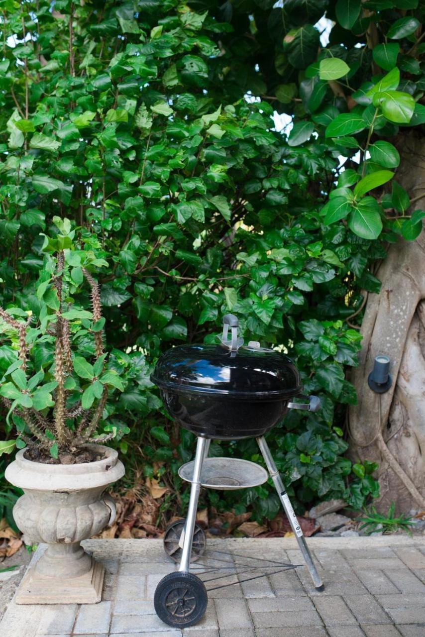 The River House Bed and Breakfast Tamarin Esterno foto
